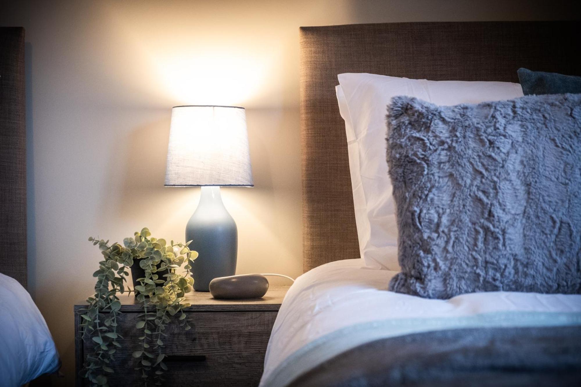 Mk 2-Bedroom Contractor'S Gem, 5 Beds, Sleeps 6, Free Parking 밀턴 케인즈 외부 사진