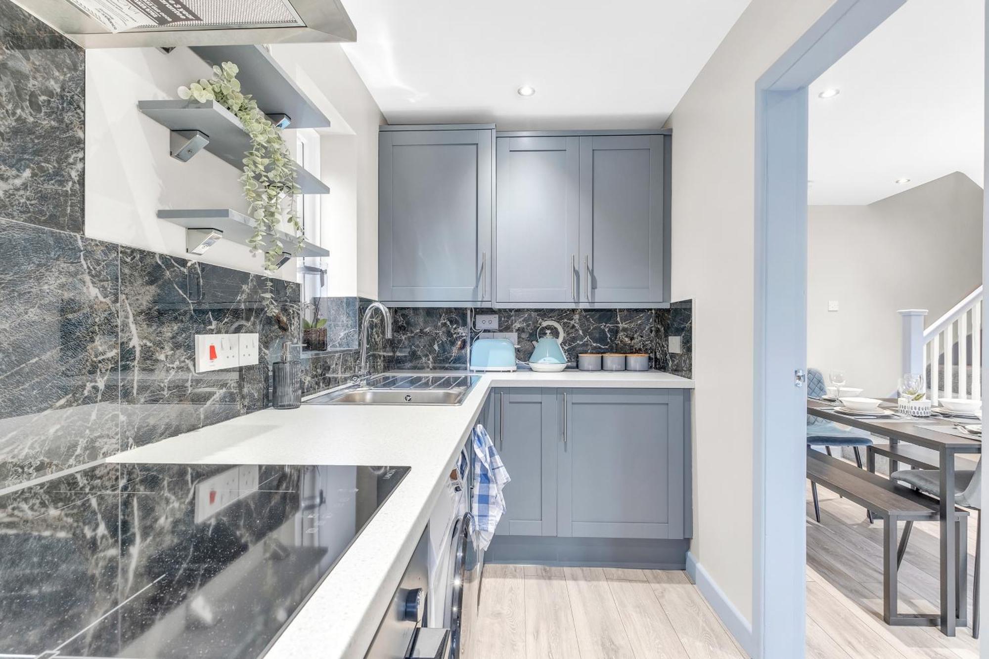 Mk 2-Bedroom Contractor'S Gem, 5 Beds, Sleeps 6, Free Parking 밀턴 케인즈 외부 사진