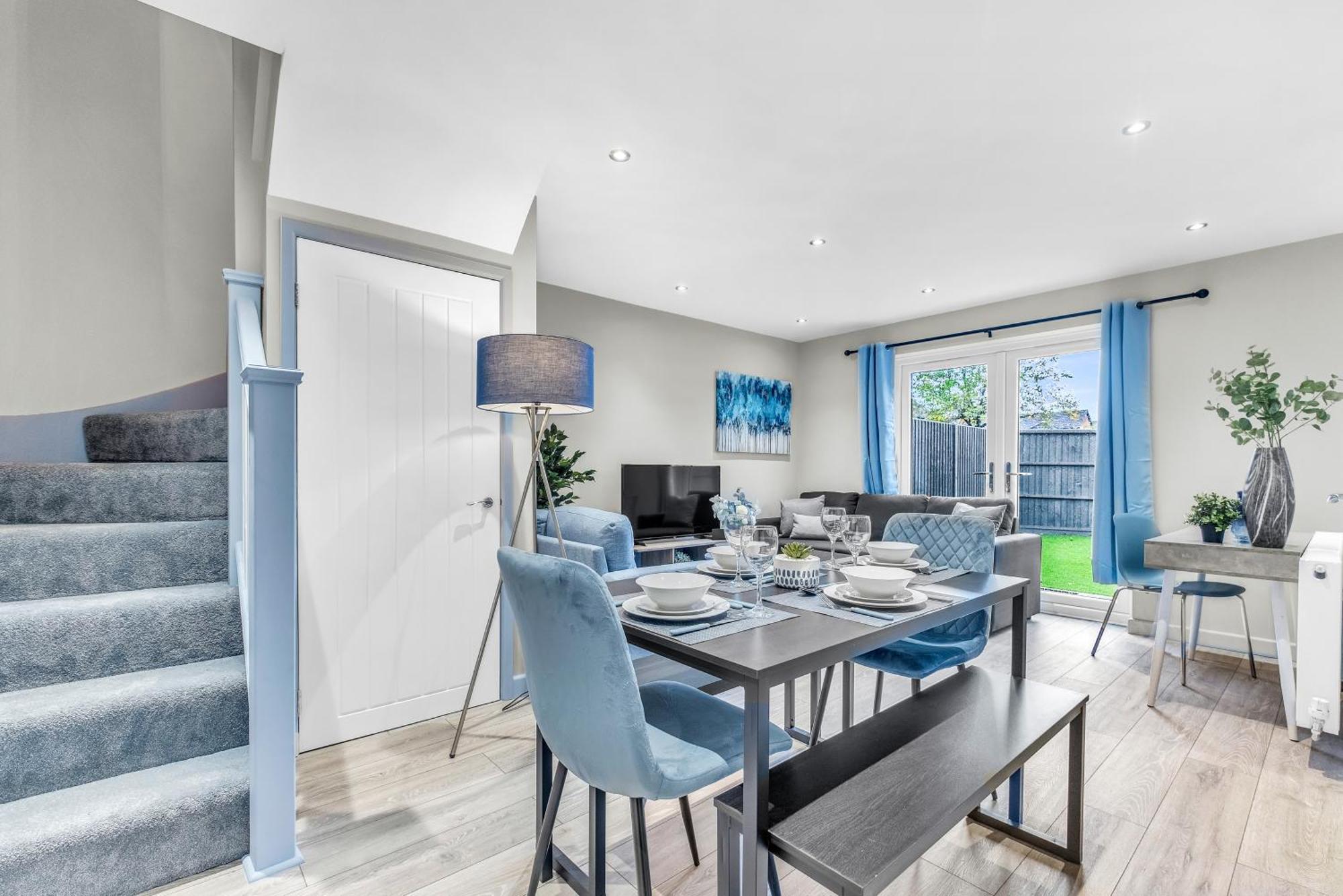 Mk 2-Bedroom Contractor'S Gem, 5 Beds, Sleeps 6, Free Parking 밀턴 케인즈 외부 사진